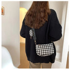 Composite baby bag side pocket detail — NAEVII